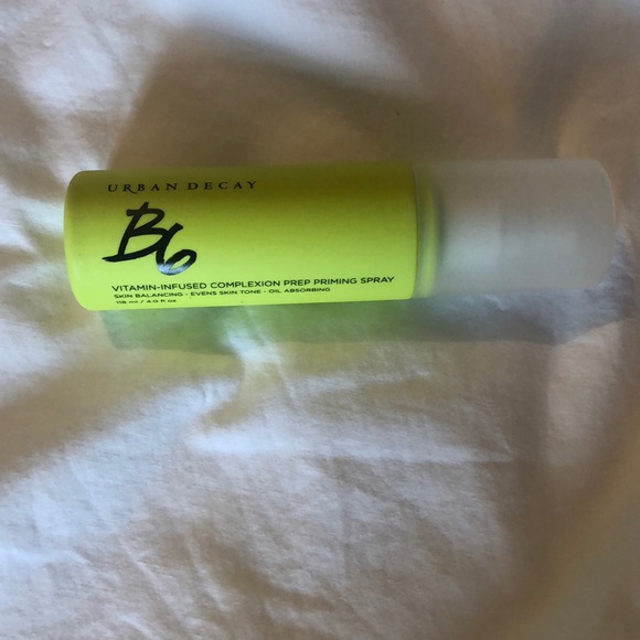 B6 vitamin infused complexion prep priming spray - Picture 1 of 2